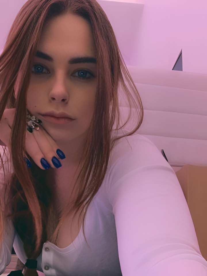 Индивидуалка Анюта, доступна для личного знакомства от 2000 руб