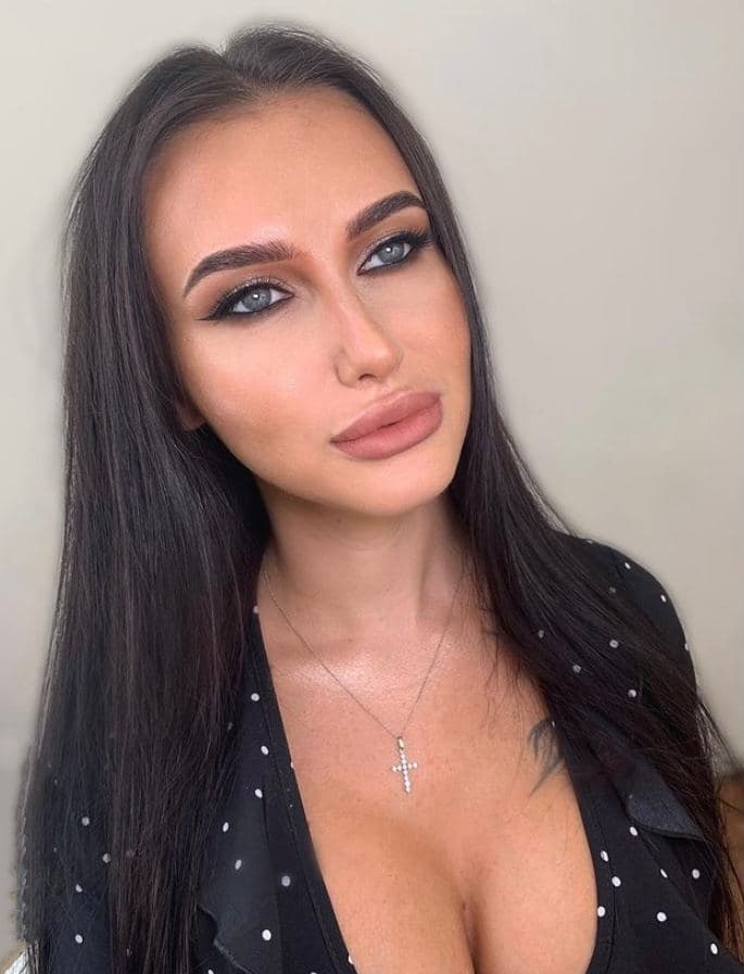 🎥 Виолетта привлекальеная девушка из Горок ленинских цена от 4000 руб